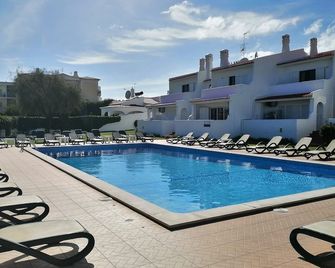 Oura Parque Apartamentos Turisticos - Albufeira - Basen