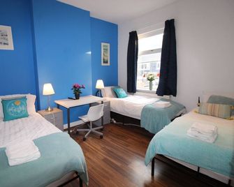 St Anns House - Rotherham - Habitación