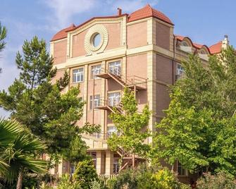 Green City Resort - Baku - Bygning