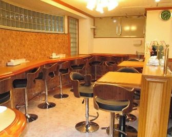 Free breakfast included Smoking deluxe twin Fre / Kawaguchi Saitama - Kawaguchi - Bar