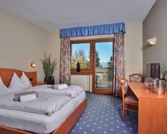 Panoramahotel Penegal - Caldaro - Bedroom