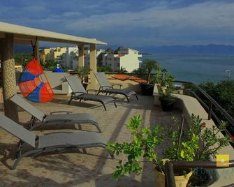 'Tortuga', one bedroom apartment. You can walk to Beach and Restaurants - Punta de Mita - Patio