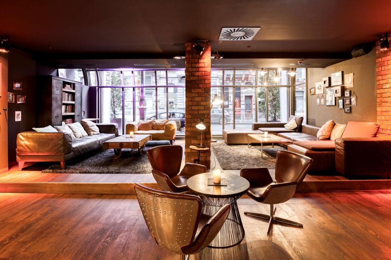 pentahotel Brussels City Centre thumbnail 3
