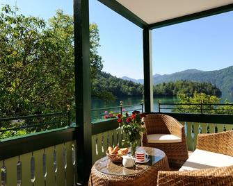 Gasthof Hotel Fürberg - Sankt Gilgen - Balcony