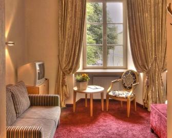 Klostergasthof Raitenhaslach - Burghausen - Wohnzimmer