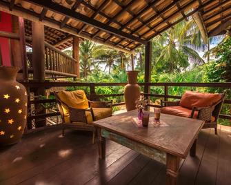 Porto Zarpa Hotel - פראיה דו פורטה - מרפסת