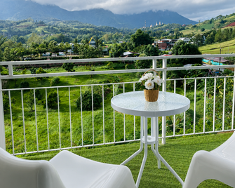 Holy Loft - Khao Kho - Balkon