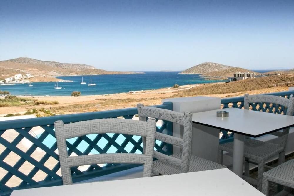 كاستيلانو فيليدج