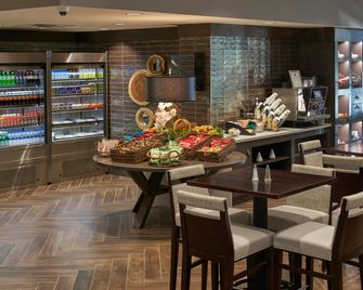 Hilton Cincinnati Airport - Florence - Restaurant