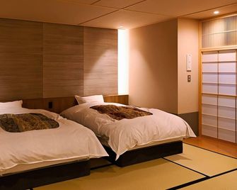 Beniya - Awara - Bedroom