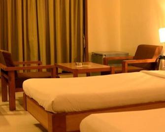 The Lotus Hotel - Jūnāgadh - Bedroom