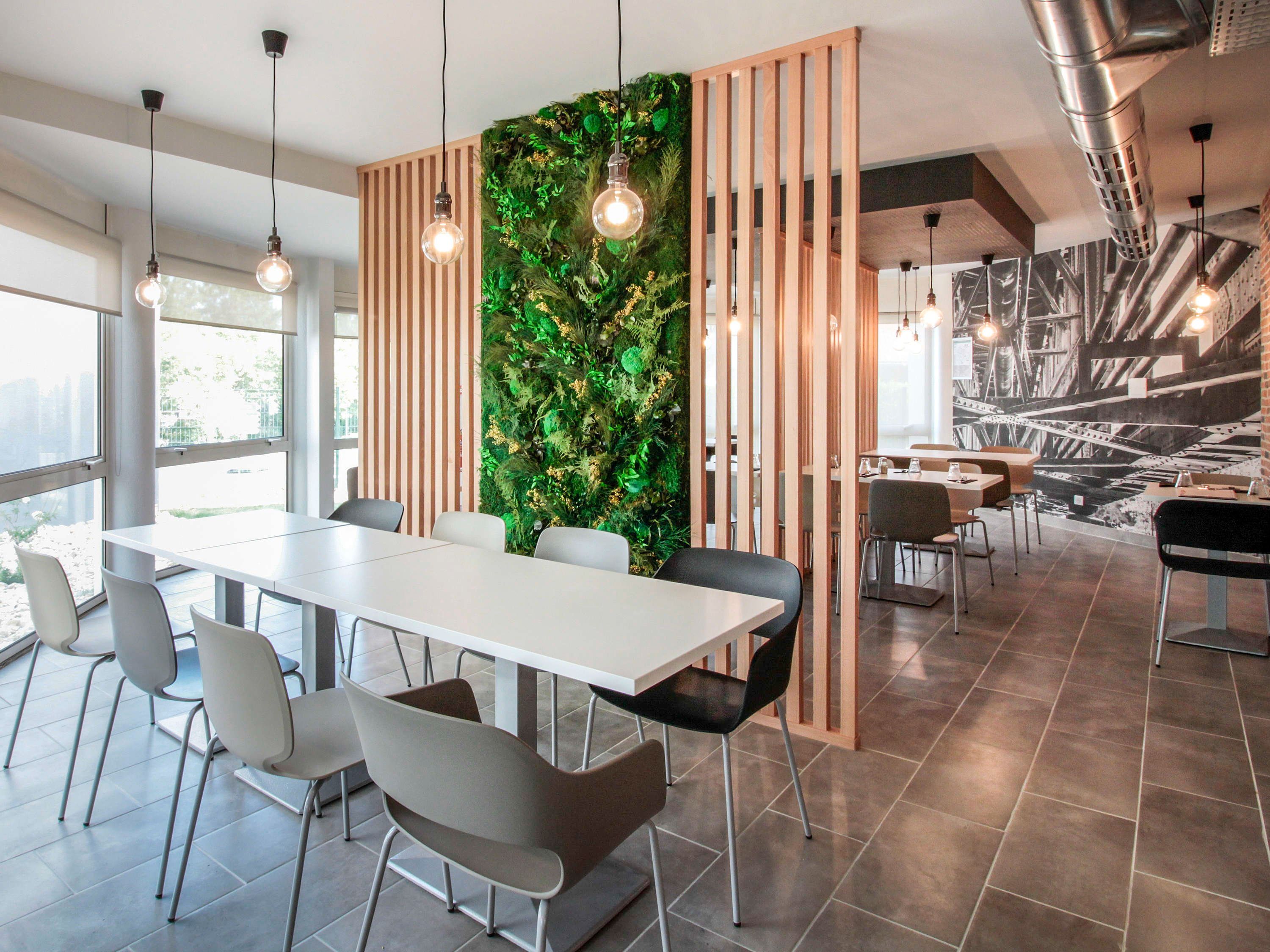 إيبيس كاورس - كاهور - مطعم