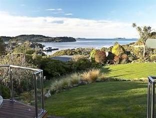 Sails Ashore Lodge - Stewart Island - Balcony