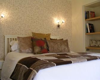 The Bluebell - Peterborough - Bedroom