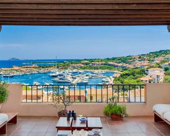 Attico Aldiola - Porto Rotondo - Balkón