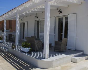 A Casa Di Coso B&B - Marsala - Patio