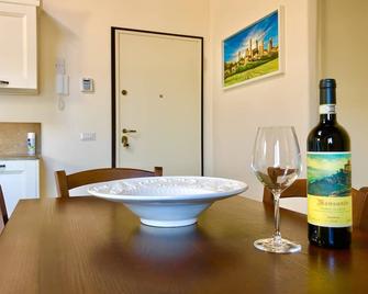 Vittoria Chianti Vacations - Poggibonsi - Comedor