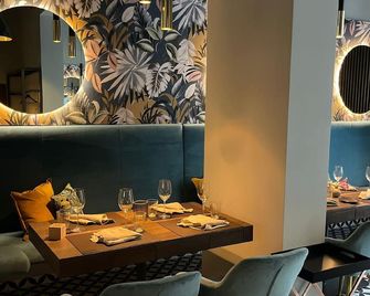 Hotel Königshof am Funkturm - האנובר - מסעדה