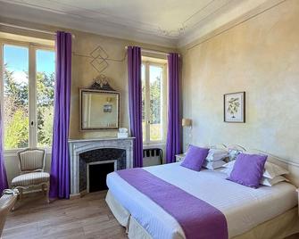 Hôtel Miramar - Vence - Slaapkamer