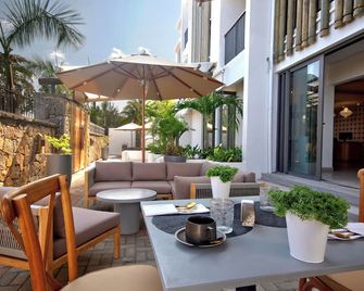 Gosun Beach Hotel - Flic en Flac - Veranda