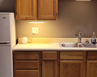 Artist Loft West Plaza - Kansas City