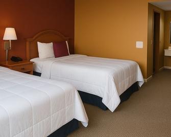 Coratel Inn & Suites by Jasper Anthony-Deluxe 2 Queen Bed Non-Smoking - Anthony - Habitación