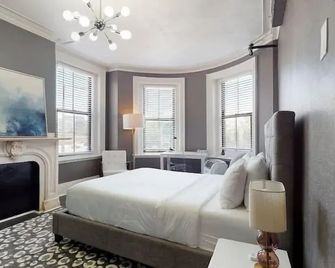 Premier Suites Bay Village - Boston