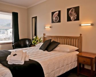 بيكتون أكوموديشن جايتواي موتل - بيكتون (نيوزيلندا) - غرفة نوم