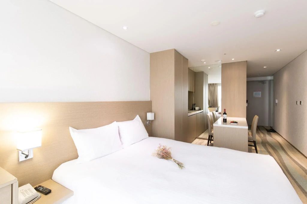 Ebenezer Hotel - جيجو