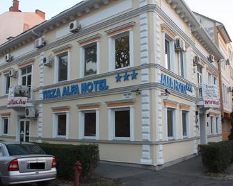 Tisza Alfa Hotel - Szeged - Byggnad