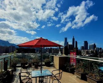 Capital Hotel Songshan - Taipei City - Balcony