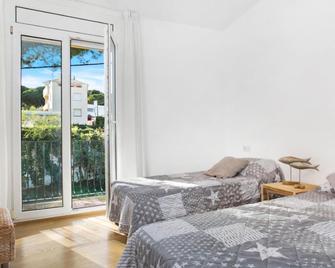 Pelegrins 2 - Llafranc - Bedroom