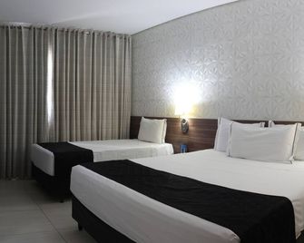 Hotel D'Luca - Cuiabá - Habitación