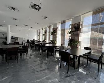 Parkhotel Viktoria - Velten - Restaurant