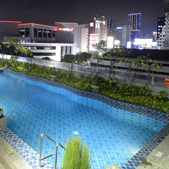 Crown Prince Hotel Surabaya image 1