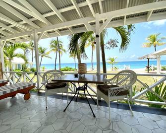 Cottages by the Sea - Frederiksted - Balkon