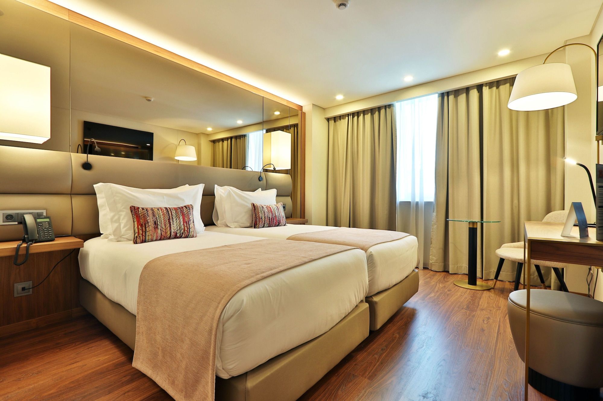 Turim Iberia Hotel thumbnail 3