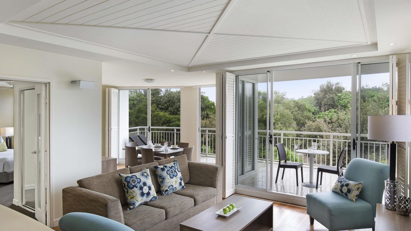 مانترا أون سولت بيتش