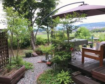 Wakuwaku is a detached residence on a hill in Owar - Whole house rental / Toyama Toyama - Toyama - Patio