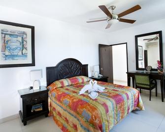 Hotel Del Sol - Cancún - Bedroom