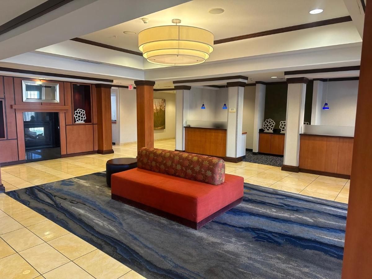 Fairfield by Marriott Inn & Suites Tulsa South Medical District thumbnail 3