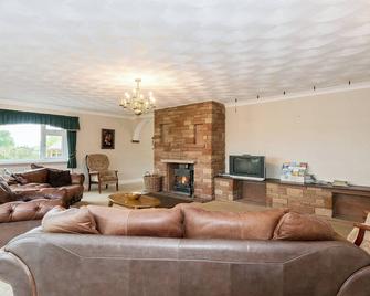 4 bedroom accommodation in Langrigg, near Cockermouth - Wigton - Huiskamer