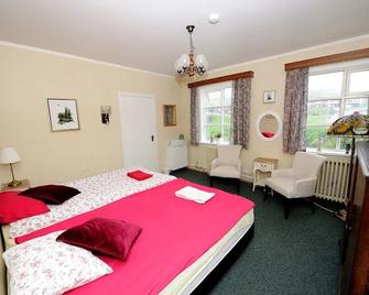 Arsalir Guesthouse Vik B&B - Vik - Bedroom