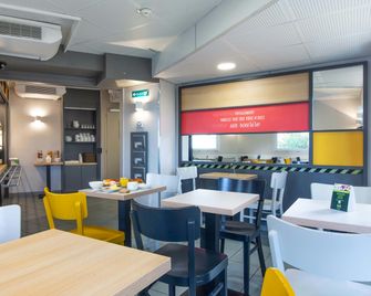 B&B HOTEL Blois Sud Vineuil - Vineuil - Ресторан