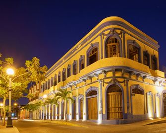 Sunvivia by Fiesta Americana Mazatlán - Mazatlán - Gebäude