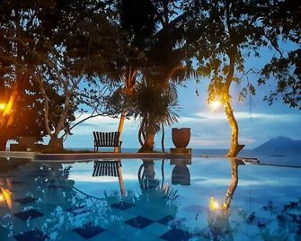 Murex Dive Resort - Tateli - בריכה