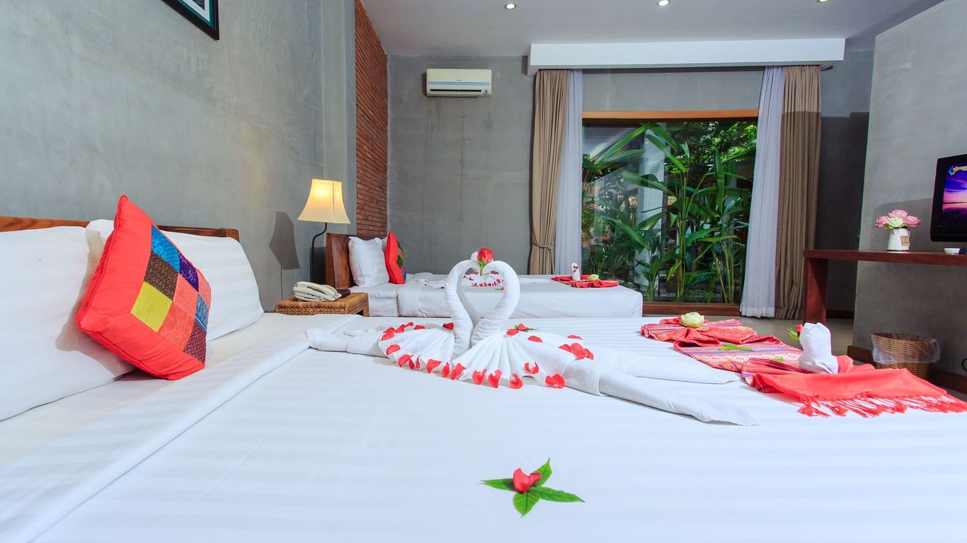 Saravoan Royal Palace