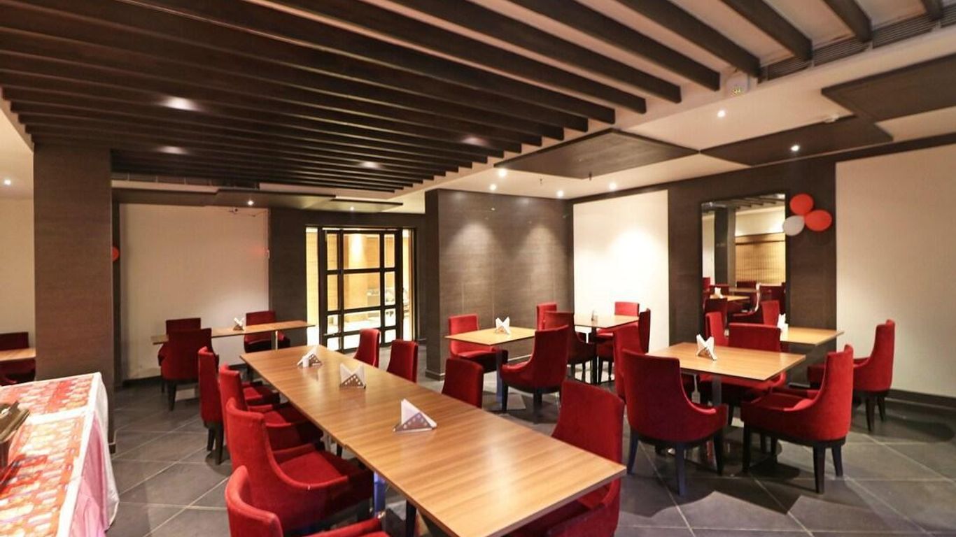 Grand Bhabendra Alay Hotel