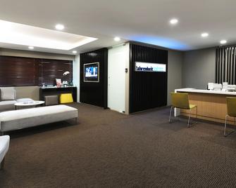 Fahrenheit Suites Kuala Lumpur - Kuala Lumpur - Living room