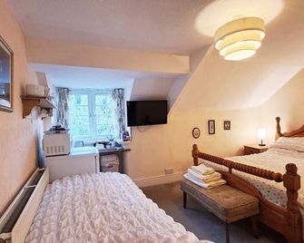 Coynant Farm Guest House - Ammanford - Yatak Odası